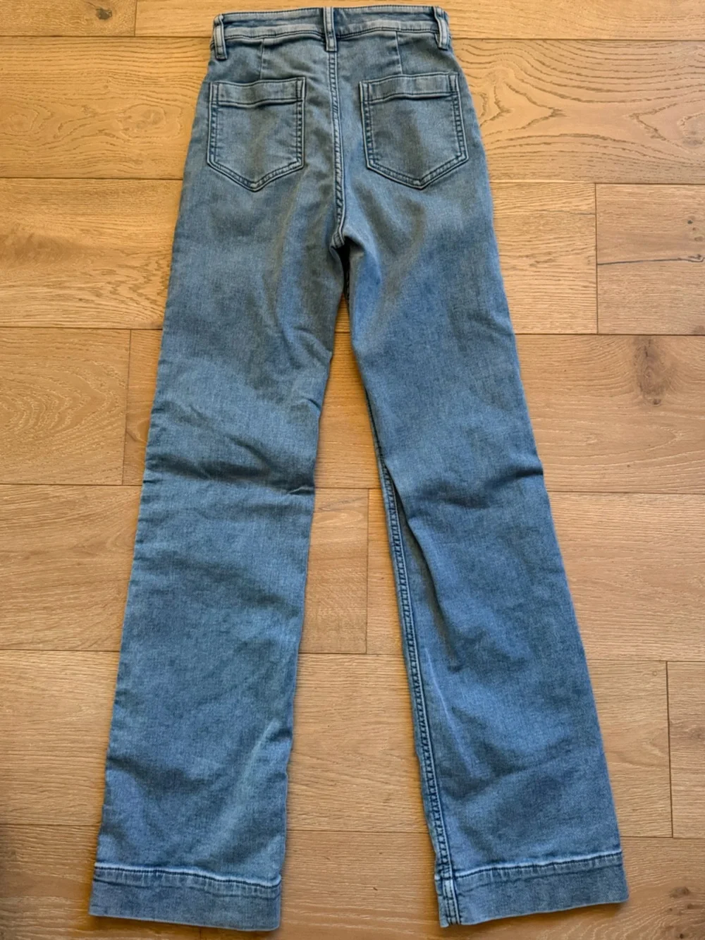 Faherty Stretch Terry High Rise Wide Leg Front Patch Pocket Jeans- Size 24 - Picture 8 of 9